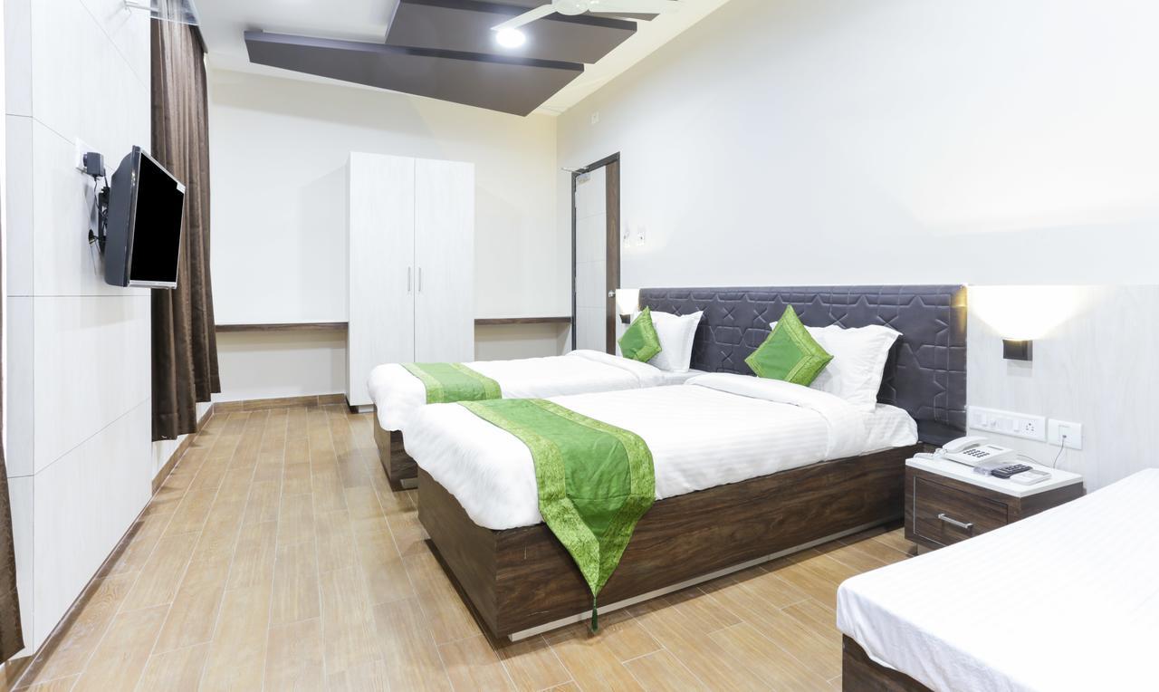 Hotel Treebo Trend Grace Residency Chennai Exterior foto