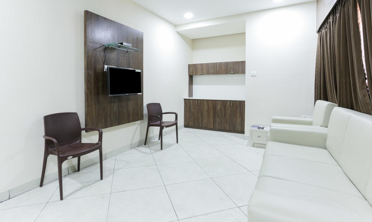 Hotel Treebo Trend Grace Residency Chennai Exterior foto